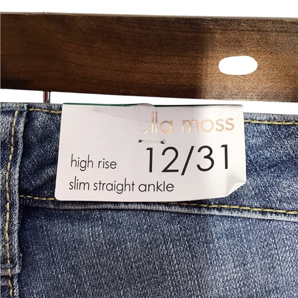 Ella Moss Anthropologie High Rise Slim Straight Ankle Jeans NWT - Picture 4 of 4